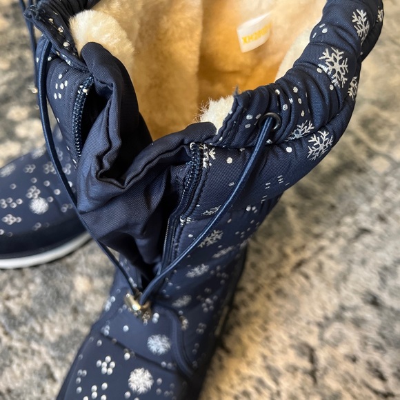 BUFFIE - Snowflake Snow Boots moon boots navy blue faux fur lining zipper 11 NEW - Picture 9 of 9